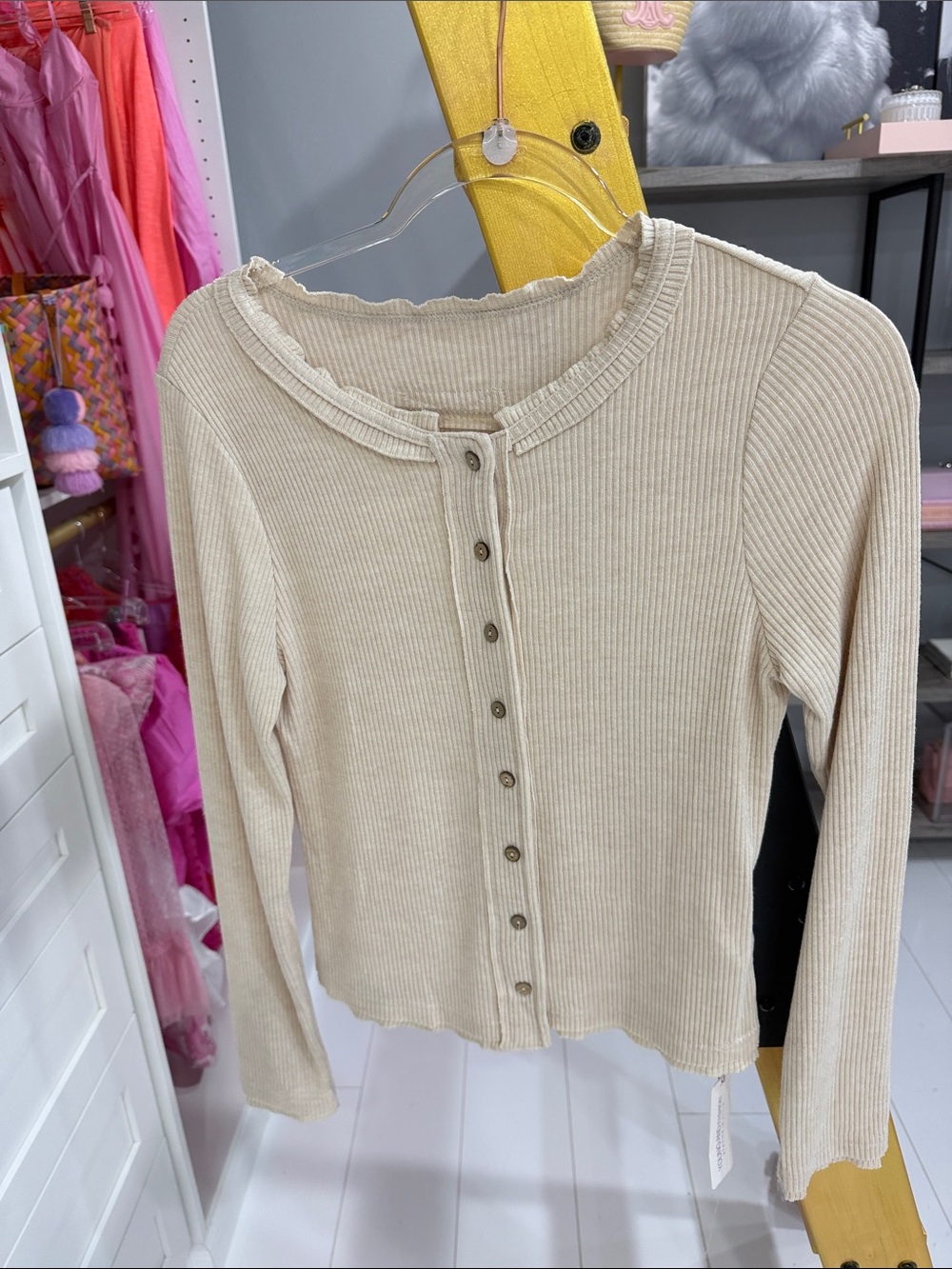 Ribbed Button-Front Long Sleeve Top in Cream